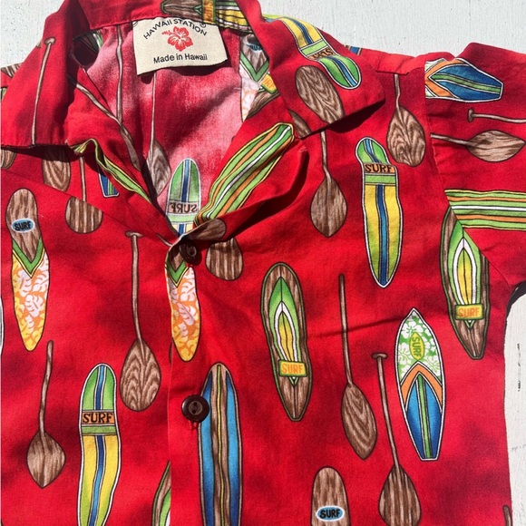 Kid's Hawaiian Shirt Red Tropical Floral NO SIZE TIKI LUAU Surf Beach Island BBQ - Picture 1 of 11